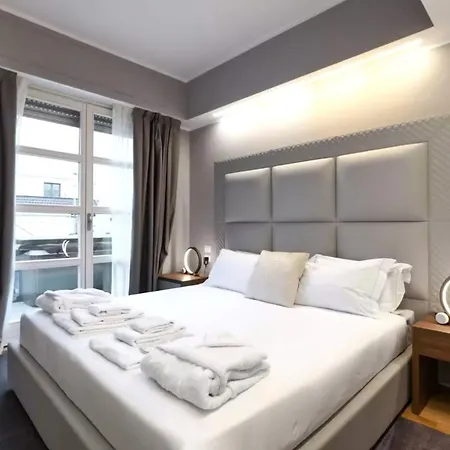 Bright In The Center Of Apartment Mailand