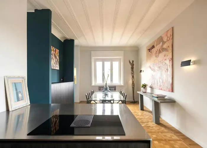 Apartment Bright In The Center Of