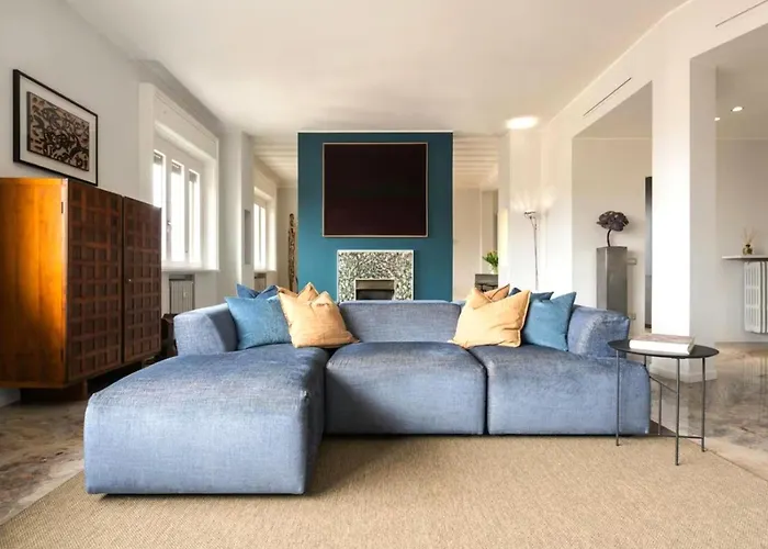 Apartment Bright In The Center Of *